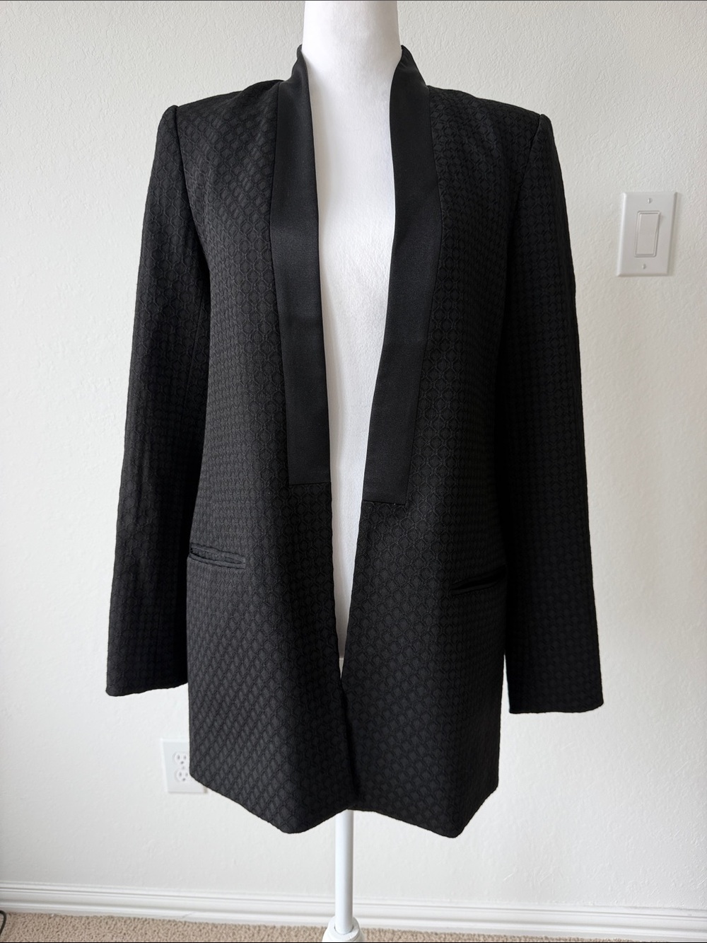 Banana Republic Black Textured Open-Front Blazer